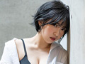 孤高のセンター 元アイドル AV debut 吉手るい