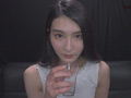 SODstar 本庄鈴のカラダが自分の体液で徐々に濡れていく