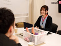 制作部・優里なおは終業後に社内でフェラチオの特訓