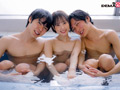 母親の再婚相手の連れ子と過ごす近親性活 浅井心晴