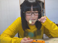 「アラサー喪女ニート」 ロ○体型の干物姉（27）