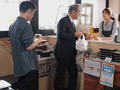 お弁当屋のひかりさんは夜な夜な客を試食しまくり
