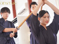 ”チン媚び”目線で何度でもヌイてくれる 本庄鈴