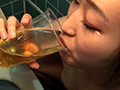 公衆口便器！vol.4 小便を飲む女