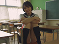 長谷川あずさ セーラー服と絆創膏。