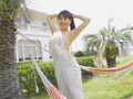 小森あきほ  清楚なお姉さんの服の下