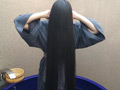 濡れ髪○子が艶めかしいスーパーロングヘア若妻