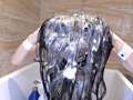 ロングヘアメイド 奉仕後のフォワードシャンプー
