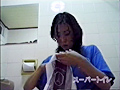 ブランドショップのトイレでナイスギャルの下半身をGet