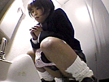 コンビニトイレ 女子○生編 Vol.1