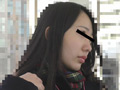 無断猥褻触ったもの勝ち！制服娘電車内痴○＃6 サンプル画像1