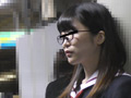 無断猥褻触ったもの勝ち！制服娘電車内痴○＃8 サンプル画像7