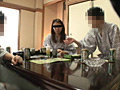 妻を旅先で旦那の就寝中に知人が勃起した肉棒を…