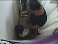 密室○撮 試着室で臭いチ●ポ出して裾上げ依頼2