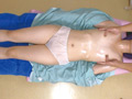 隠撮 乳首でイカさせる豊胸サロン 13名