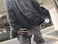 通学中の大学生に痴○の魔の手が忍び寄る