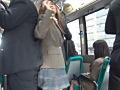 通学満員車内で勃起チ○ポを押し当てたらめり込んだ