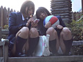 部活帰りの女子○生のパンチラがチラリ！