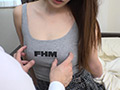 友達のお姉ちゃんのミニスカパンチラが目の前に！