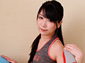 アソコに直穿きスポウェア女子