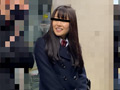 気の強そうな女子●生にぶっかけ！太ももにぶっかけ
