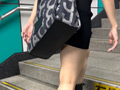 「いっちゃう…」声が漏れる小柄ギャル