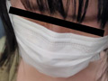 手マンに悶える爆乳熟女
