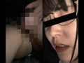 男慣れしていない優等生顔の文系眼鏡女学生…