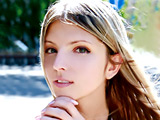 金髪パイパン美少女ジーナと中出しSEX＆アナルSEX