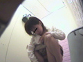 丸見え女子便所14