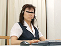 熟女オフィスレディー 三角パンチラ○撮