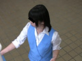 社内に取り付けられた自動販売機パンチラ4