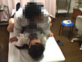 ヤリ盛り女子○生と悪徳医師の肉棒講習