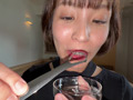 【個人撮影】玉城夏帆の舌ブラシで「汚舌苔」採取