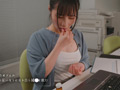 声を我慢してるのに潮がダダ漏れ！ 松井日奈子